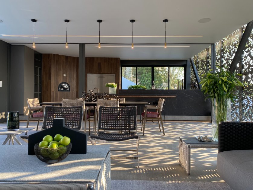 NvdMArchitects's tweet photo. Sandton Residence
https://t.co/z397nmndeW
#homedesigninspiration
#luxurysandtonhomes
#modernhomessouthafrica
#featuredhomes
#luxuryhomessouthafrica https://t.co/LiEWM4mOr6