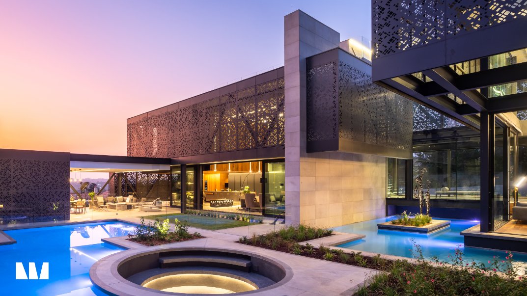 NvdMArchitects's tweet photo. Sandton Residence
https://t.co/z397nmndeW
#homedesigninspiration
#luxurysandtonhomes
#modernhomessouthafrica
#featuredhomes
#luxuryhomessouthafrica https://t.co/LiEWM4mOr6