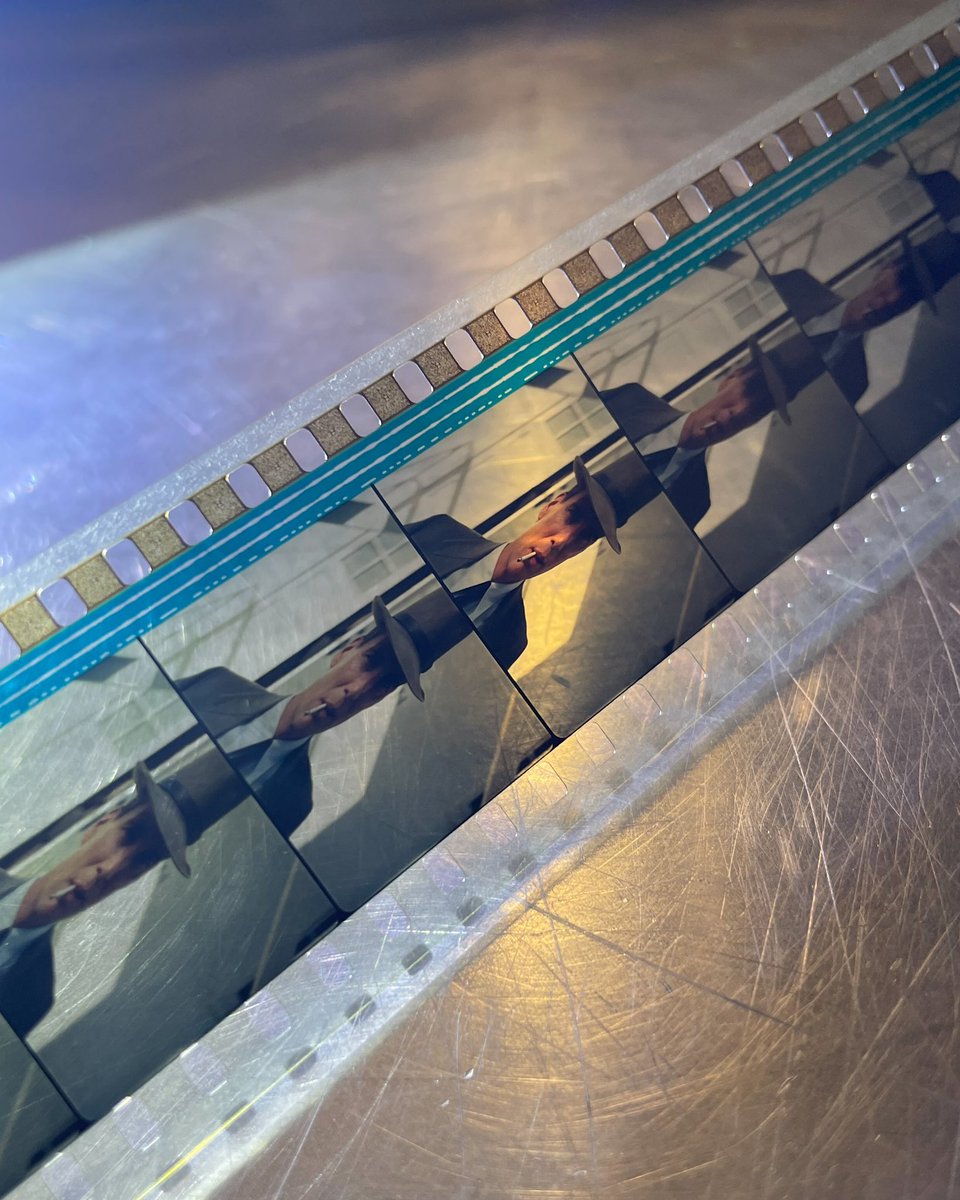 ProjectionistR's tweet photo. Congratulations to the @OppenheimerFilm team on their @goldenglobes wins π Here are some of my unseen photos πΈ
#oppenheimer #thefilmframeproject #filmframe #35mmfilm #upinthebooth #projectionist #projectionbooth https://t.co/5pJkE4Eos2