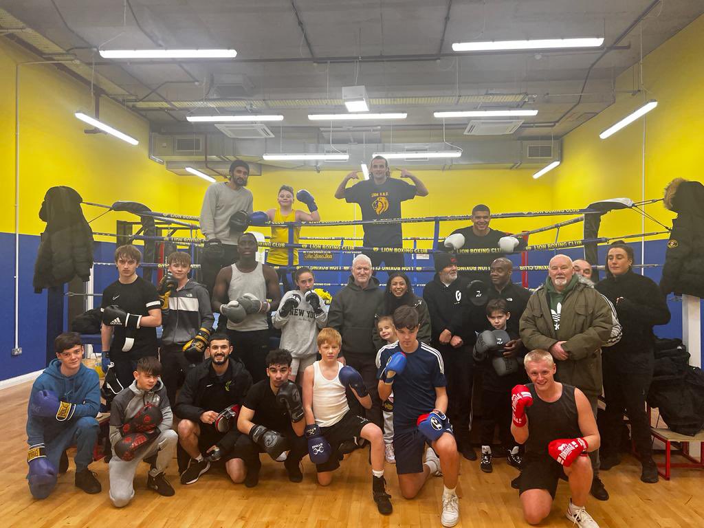 Markfoley77's tweet photo. What a great start ! Thank you to all our current boxers &amp; newcomers for attending our launch. Special thank you to former flyweight world champion &amp; ex Lion coach Charlie Magri for attending also pro boxers Ruqsana Begum &amp; Fayek Uddin. New dawn. The Lion Roars 🥊 https://t.co/JjtmPUPjys