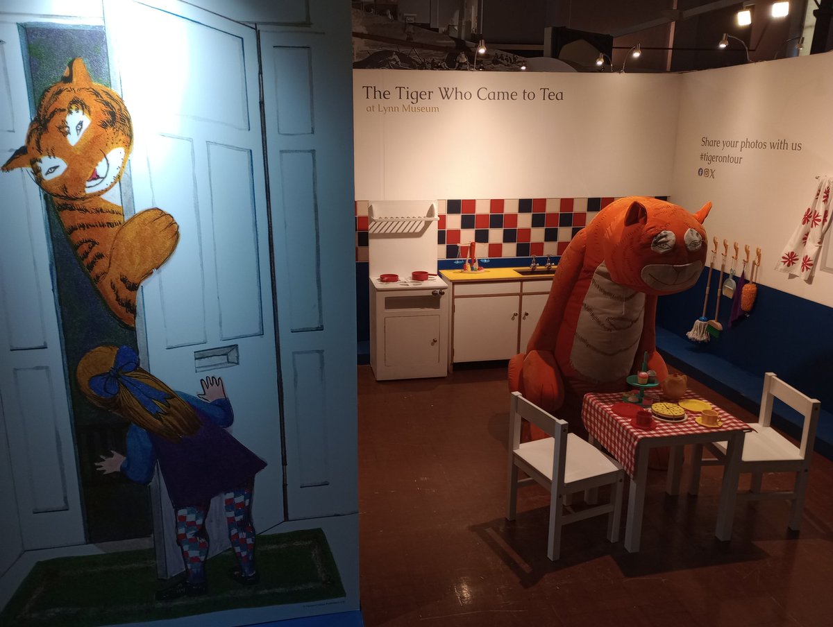 RobinHanley1's tweet photo. I was based at the excellent @Lynn_Museum yesterday and had the chance to see the wonderful The Tiger Who Came to Tea exhibition, which has been attracting lots of visitors. Great to see Horace getting in on the act! #tigerontour @NorfolkMuseums @WestNorfolkBC @ace_national https://t.co/VangSPx3GA