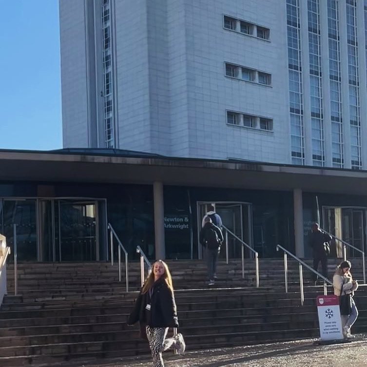 Meet Ellie Greaves! Ellie left Shelley in the summer of 2023 after completing A levels in Psychology, English Language and Dance. Ellie is now studying for a degree in Psychology at Nottingham Trent University. Well done Ellie! #alevels #shelleycollege #post16 #sixthform