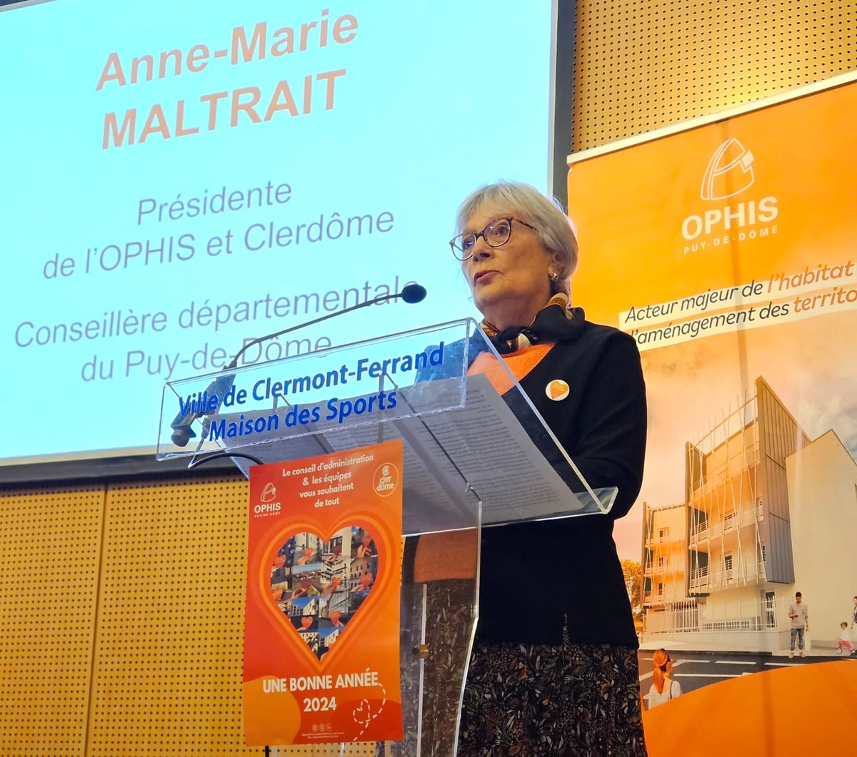 A l'invitation de <a href="/MaltraitAnneM63/">Maltrait AnneMarie</a> et de Philippe Debenne, j'ai pris plaisir à participer à la cérémonie des vœux de l’<a href="/Ophis63/">OPHIS Puy-de-Dôme</a> placée sous le signe "du cœur à l'ouvrage" 🧡

➡️ L'occasion de rappeler l'attachement que nous portons à la qualité de service proposée aux Puydômois