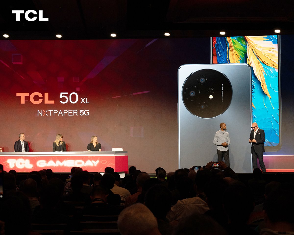 TCLMobileGlobal's tweet photo. It was a game day for innovation. Did you join this inspiring party to know how TCL products rock for enjoying every game day at home and beyond? Watch more 👉https://t.co/Y4KjQRNCXZ
#CES #CES2024 #TCLatCES #INSPIREGREATNESS #TCLNXTPAPER #5GForAll https://t.co/1nlo1uSc2O