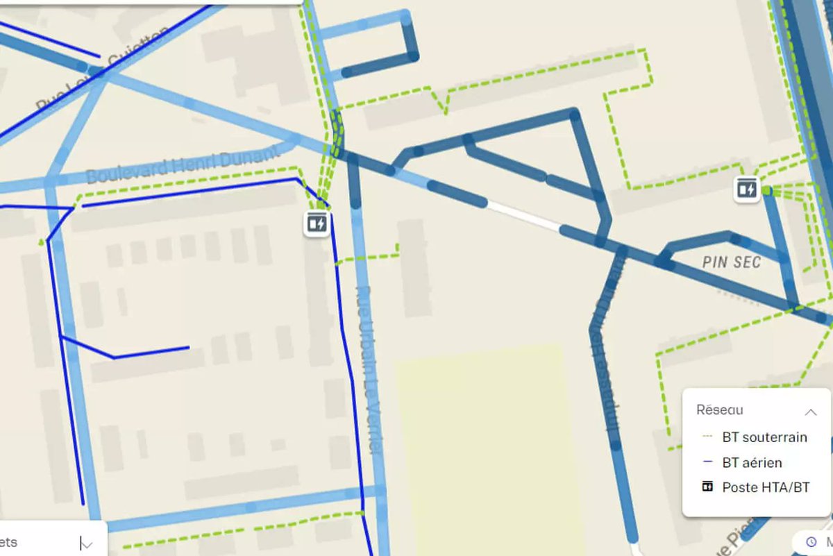 enedis_pdl's tweet photo. Nous travaillons main dans la main avec les collectivités ! Comme ici, avec @NantesMetropole, qui s'appuie sur l'outil de cartographie du réseau d'@Enedis pour ses projets de #TransitionEcologique. Découvrez l'article @JDNebusiness pour plus d'infos ➡️https://t.co/CMctBLZRk9 #EnR https://t.co/xC9cFb8hR7