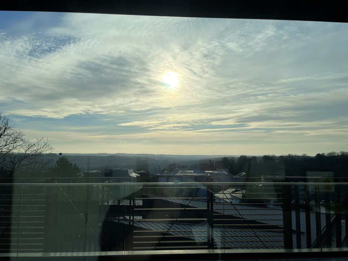 maggieh74's tweet photo. Just about to run our session at the Future World of Work conference @_UoW with @drkimbc looking at navigating New Normal - great views and added benefit https://t.co/Xw96yPfUD6