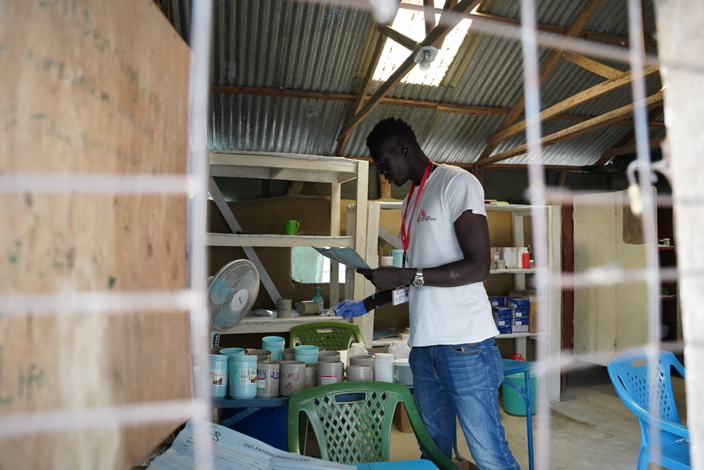 MSF_SouthSudan's tweet photo. In remote #Lankien, #Pieri, and #JongleiState, where access to healthcare is scarce, MSF stands as a beacon of hope. Our team, operating from an MSF hospital in Lankien and community-based health centres in both locations, provides a range of services:👇 https://t.co/mEd0Pzd1kP