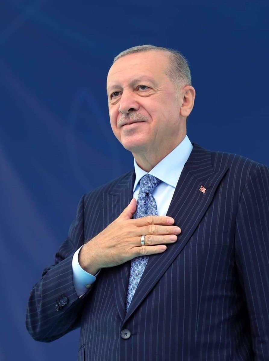 Cumhurbaşkanımız <a href="/RTErdogan/">Recep Tayyip Erdoğan</a>:

“Esasen bizim belediyecilikteki müktesebatımız yeni değildir. Artık 30 yılı bulan şanlı bir geçmişten süzülüp gelen birikim ve donanıma sahibiz.”

#HazırızKararlıyız