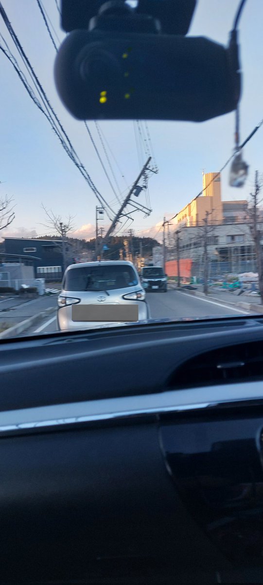 acnosg3's tweet photo. 1月4日　フットワークは軽い方です https://t.co/SmP2HVytmY