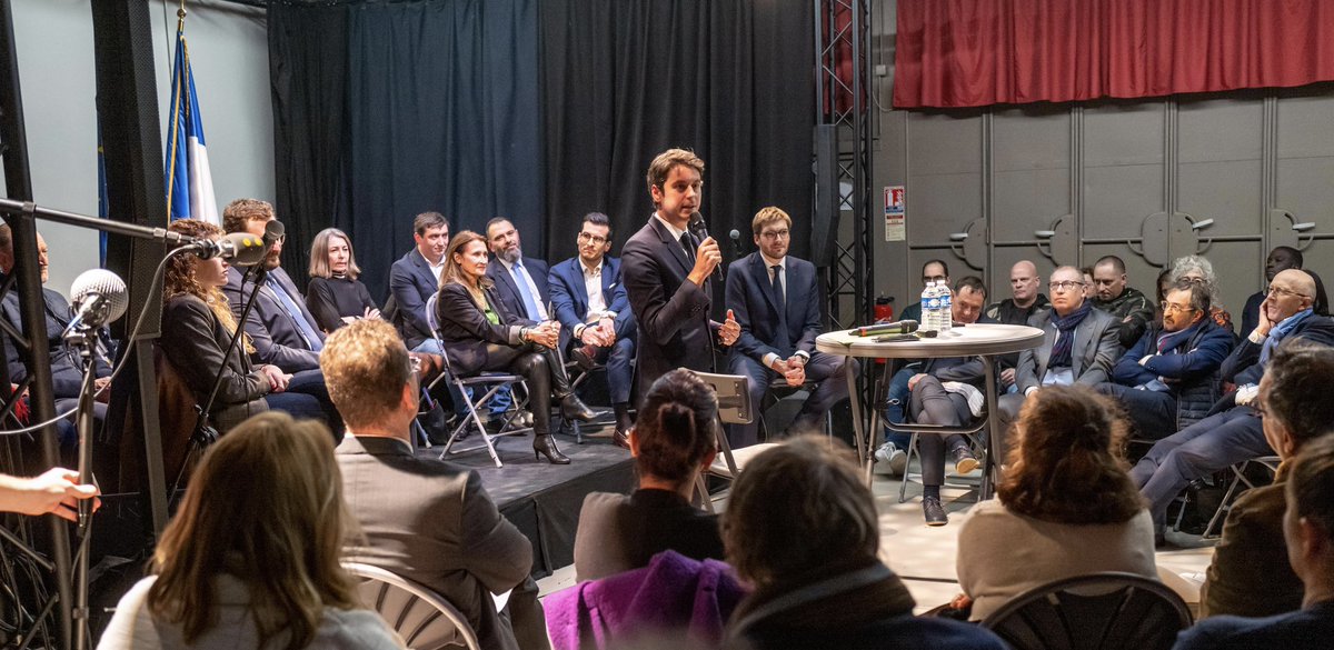 Comme commissaire aux finances et rapporteur du budget de l’enseignement scolaire, j’ai vu <a href="/GabrielAttal/">Gabriel Attal</a> à l’oeuvre et j’ai énormément apprécié travailler à ses côtés.
C’est aussi une très belle rencontre humaine qui n’aurait peut-être pas été possible sans le dépassement voulu