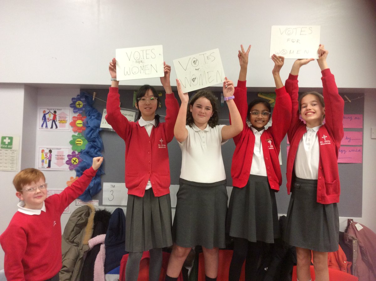 StPhilipsY6A's tweet photo. In RE, we're learning about significant events.  We discussed significant events from history and then we created freeze frames to celebrate these events: Barak Obama becoming president; women's right to vote; the end of WWI &amp; the abolition of slavery @StPhilipCEAP #teamstphilips https://t.co/aWkJvS50iU