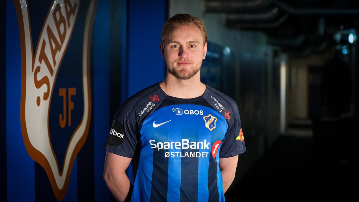 Stabaek's tweet photo. Walstad er med! Er du?💙🤝

Vi skal rett opp igjen! Walstad er med, men vi trenger deg også. Les om overgangen på våre nettsider, og kjøp ditt sesongkort her: https://t.co/ngyBaMgNQ1

https://t.co/1fBykF4W8Q https://t.co/MFgatCZ1JU