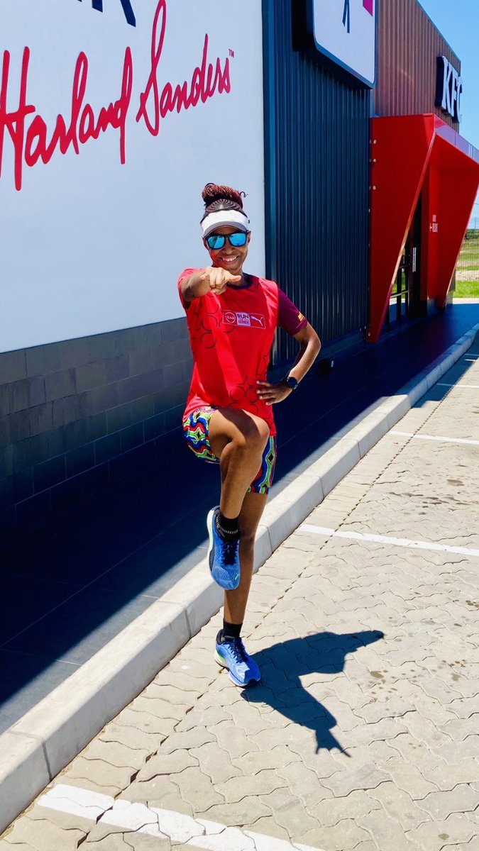 Nchancha_'s tweet photo. New year, Old me 🏃‍♀️😊

Happy 2024 running year. 

#MarathonRunner #ChasingPavements 
#FitnessWarrior #IamARunner #RunningMotivation #FitIsTheNewIt #Therapy #Motivation #LifestyleChoices #FitInsta
#FitIsTheNewBlack #Healing https://t.co/4pVQ2vL5fa