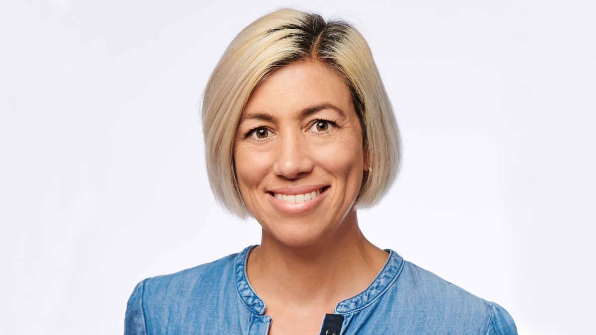 Wir haben eine neue Direktorin: Nicole Platel ist ehemalige Olympiateilnehmerin, an der Universität Genf ausgebildete Juristin und eine erfahrene Führungspersönlichkeit. Zuletzt verantwortete sie den nicht-redaktionellen Bereich beim <a href="/BeobachterRat/">Beobachter</a>. projuventute.ch/de/node/1372