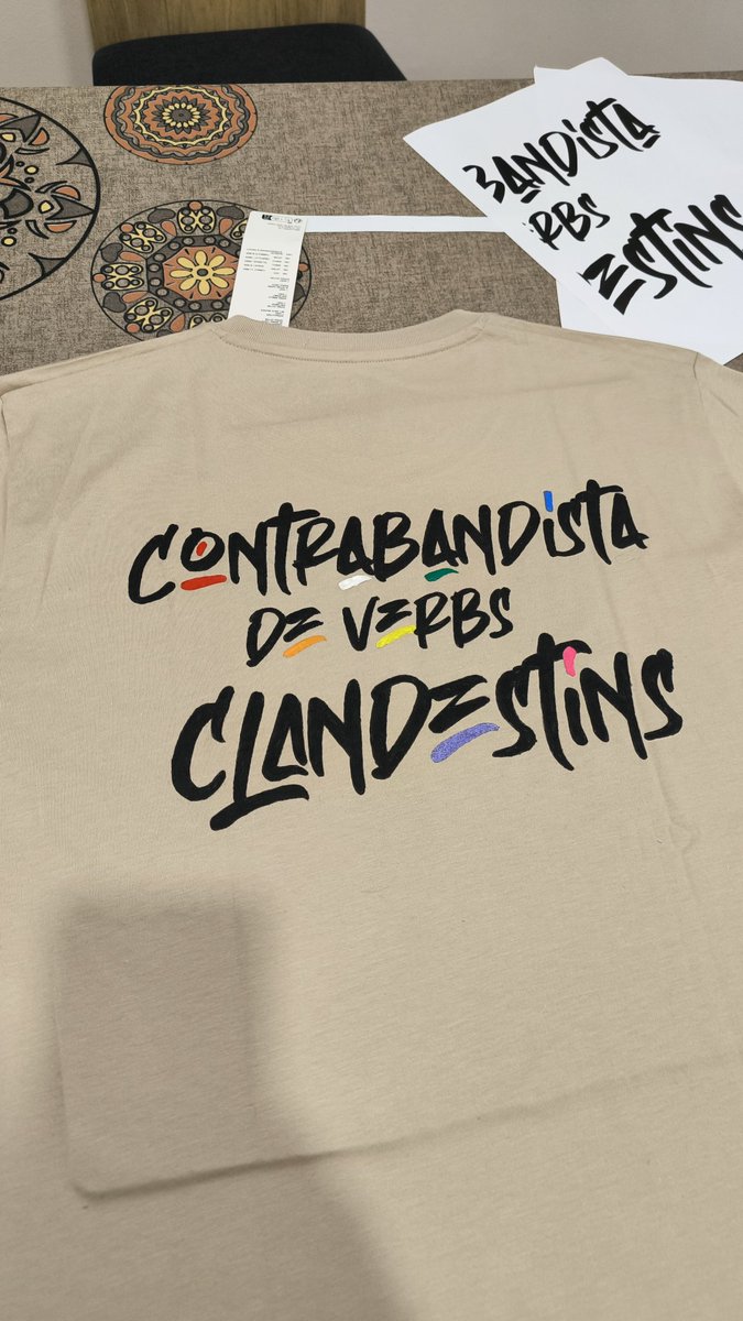 Poques voltes quedaràn per lluir-la en directe, però ho farem amb alegria💜 <a href="/ZooPosse/">ZOO</a> <a href="/panxzoo1/">Toni S. Panxo</a>