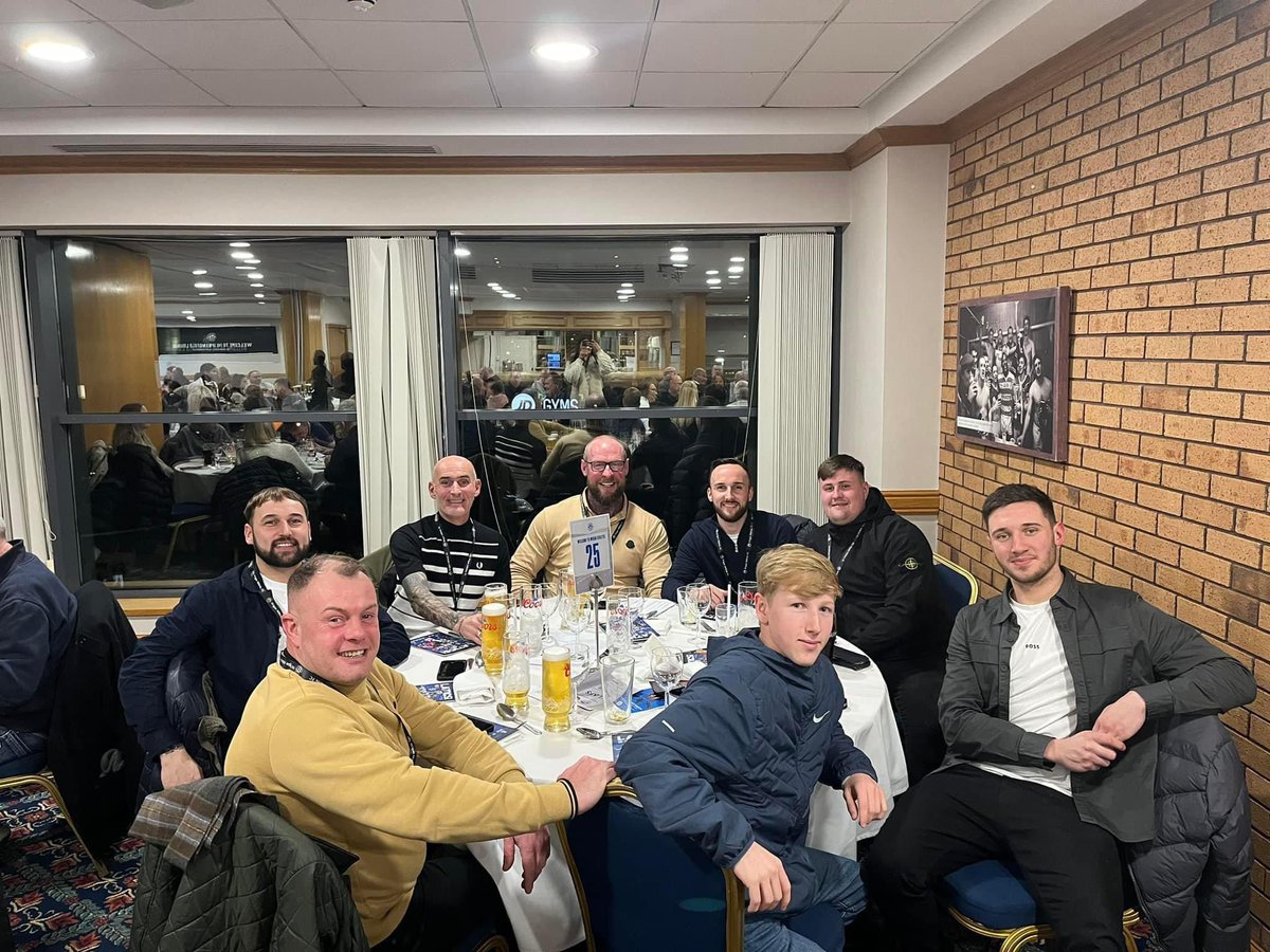 dpsigroupltd's tweet photo. 🟧⬛️ DPSI Group Ltd ⬛️🟧

Enjoyed the hospitality last night from @LaticsOfficial 
Fantastic from start to finish, just a shame about the result 🔵⚪️ https://t.co/n4c40VJcti