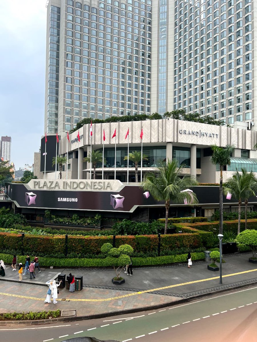 vhevheyyy's tweet photo. @samsungID Keren banget hasilnya Epic 3D
Penasaran jadinya
@samsungID
#SamsungUnpacked #FirstGalaxyAl https://t.co/6hZej8mXt9