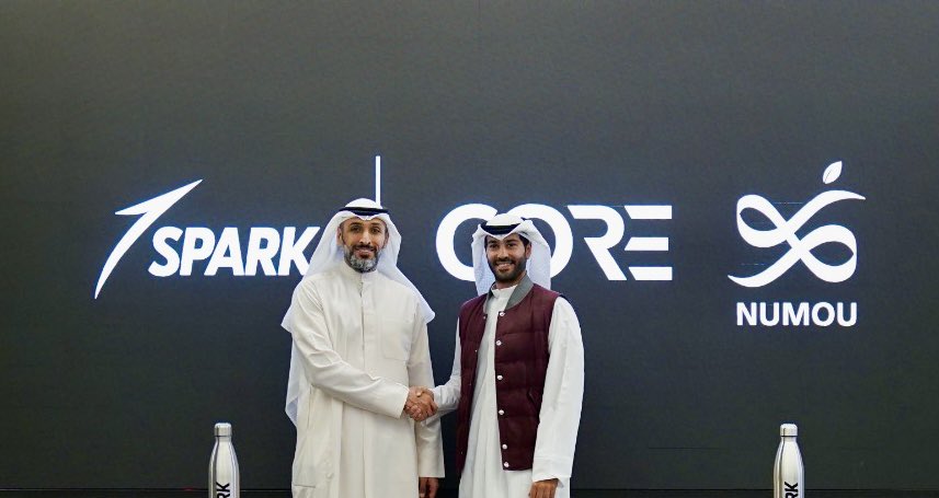 asalbabtain's tweet photo. نرحب بمشاركة نمو كراعي بلاتيني لنادي سبارك الرياضي.
We welcome Numou as SPARK Athletic Center’s Platinum Sponsor
#spark #sparkathletic #numou #سبارك https://t.co/x25SDIGUPy