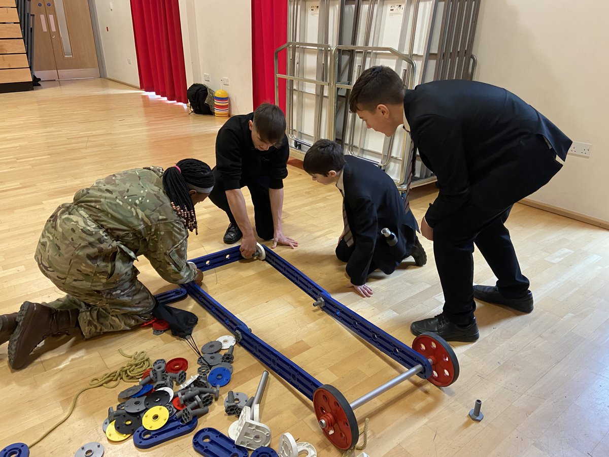 We had some visitors today! The students thoroughly enjoyed their Stem event. They were fully engaged and we have heard lots of students discussing their experience over social time! @RNEngagement #RoyalNavy #Attract #OMA <a href="/OrmistonAcads/">OrmistonAcads</a>