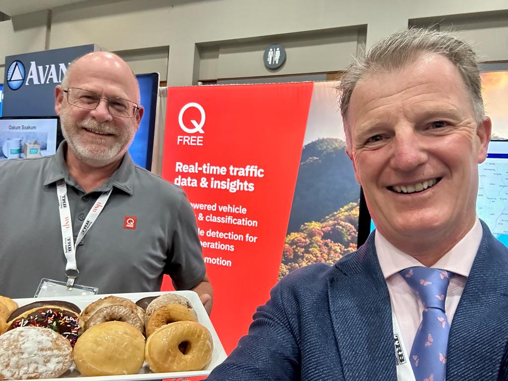 ITS_Int_News's tweet image. Starting our day the 'hole-some' way! 🍩 Who can resist the temptation of a good old donut for breakfast? Our team sure can't!  @QFreeASA @NASEMTRB #TRBAM #ITSInternational