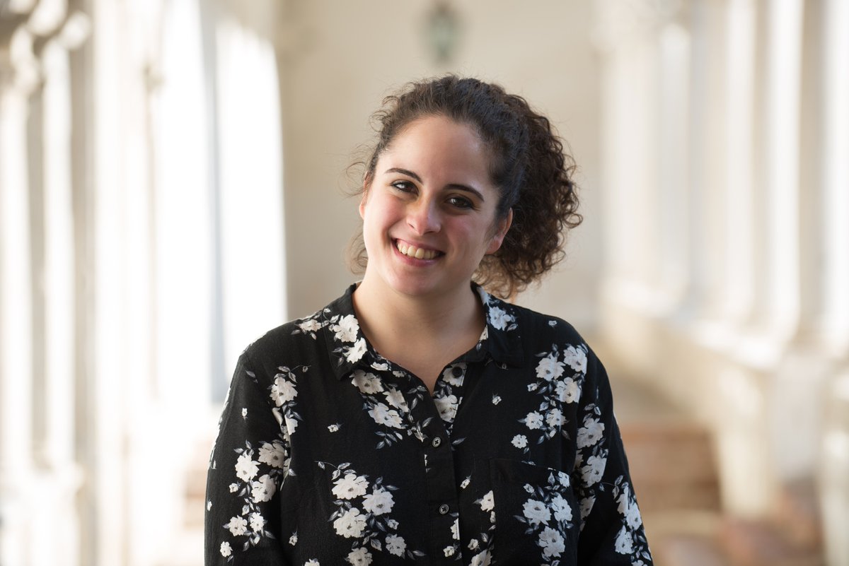 #ScuolaLibraiUEM
#UEM41
A Veronica Tati la 5° Borsa di Lavoro Nick Perren! 
Libraia da quasi 10 anni, ha un seguitissimo account Instagram (il 1° in Italia) dove racconta del mestiere del libraio ai suoi oltre 16.000 followers.
La trovate su IG come nicabooks!
Ph. Yuma Martellanz