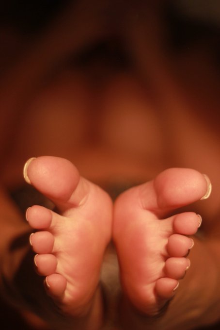 something VERY exciting coming soon, involving my 🦶🏼 ....   any guesses? ⬇️ https://t.co/yPZpgc3DgB