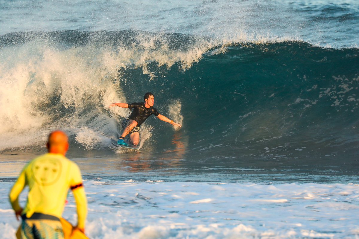 jankielc_'s tweet photo. 1/7/2024 Mingos 🌊, DK.
📸: @ferrerh2ophotos
#dropknee #dkwars #bodyboarding #beach #waves #surf #puertorico #surfing #pr #olas #playa #ocean #surfphotography #surfinglife #surftrip #surflife https://t.co/6NSSFi2fBC