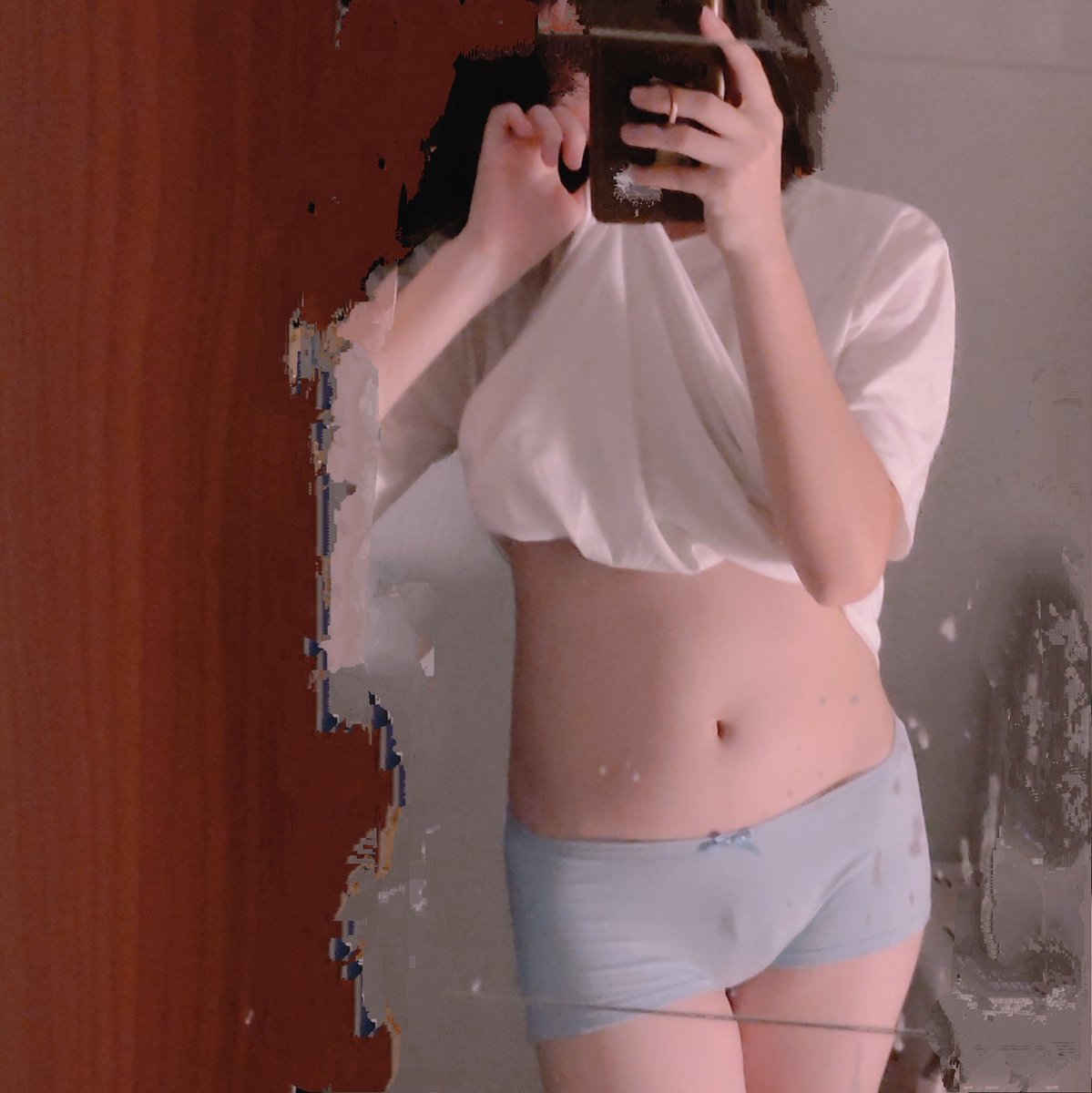 nonsugar520's tweet photo. 蓝色内裤呀—⁠☆
Blue panty—⁠☆ https://t.co/sG8CODRXcM