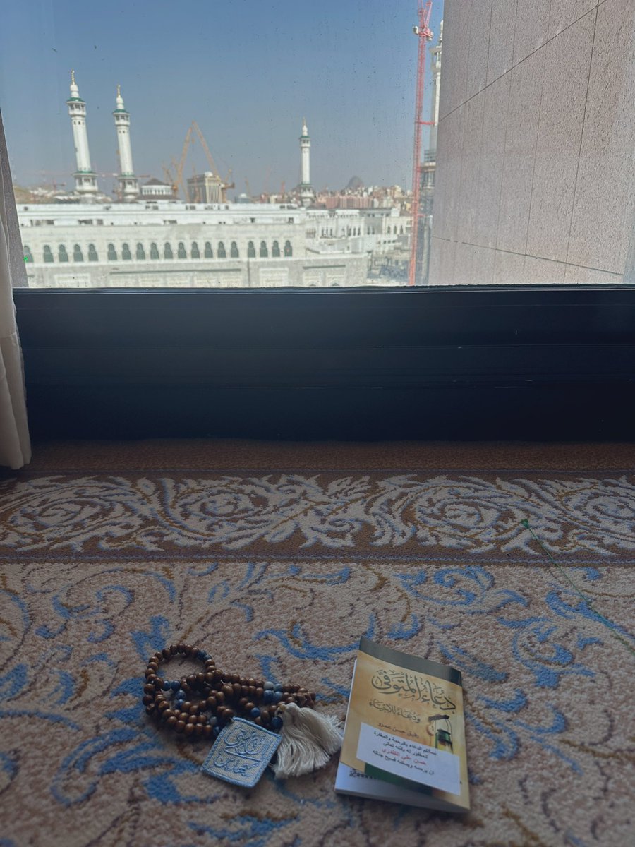 Shareefahalk's tweet photo. الحمدُلله حُباً،الحمدُلله شُكراً،الحمدُلله يوماً وشهراً وعُمراً والحمدُلله دائماً وأبداً.🤍 https://t.co/vPKsC1qAgB