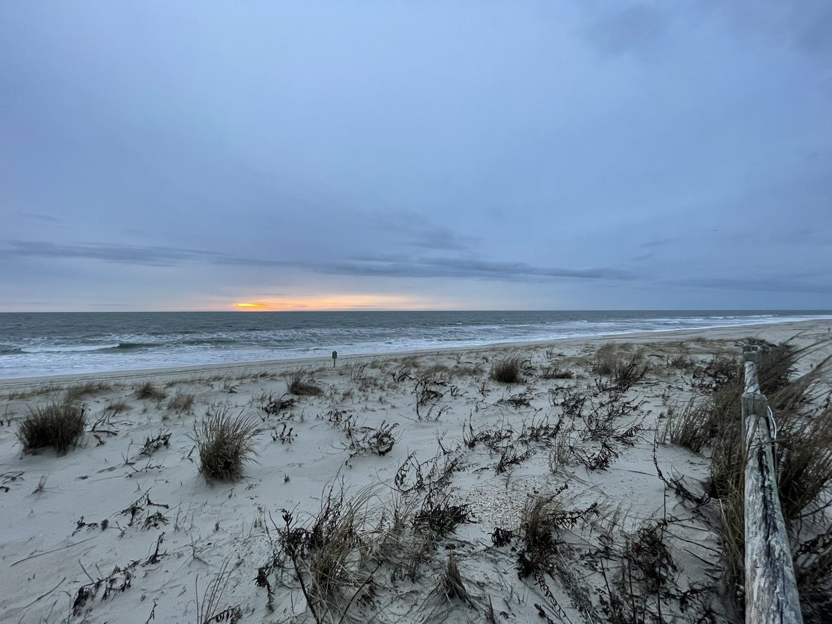 Harvey Cedars Police Department 🇺🇸 (@hcpolice) on Twitter photo A significant rain 🌧️ & wind 💨 event is forecasted to impact our area this evening. Take the time NOW to secure outdoor items (garbage cans, basketball hoops, construction sites etc). <a href="/tedgreenbergNBC/">Ted Greenberg</a> <a href="/ReporterJim/">Jim Murdoch</a> <a href="/JGodynick/">Justin Godynick NBC10</a> <a href="/TrishHartman/">Trish Hartman</a> <a href="/JoeMartWx/">Joe Martucci</a> <a href="/DanZarrow/">Meteorologist Dan Zarrow</a> <a href="/6abcAnnie/">Annie McCormick</a> A significant rain 🌧️ & wind 💨 event is forecasted to impact our area this evening. Take the time NOW to secure outdoor items (garbage cans, basketball hoops, construction sites etc). <a href="/tedgreenbergNBC/">Ted Greenberg</a> <a href="/ReporterJim/">Jim Murdoch</a> <a href="/JGodynick/">Justin Godynick NBC10</a> <a href="/TrishHartman/">Trish Hartman</a> <a href="/JoeMartWx/">Joe Martucci</a> <a href="/DanZarrow/">Meteorologist Dan Zarrow</a> <a href="/6abcAnnie/">Annie McCormick</a>