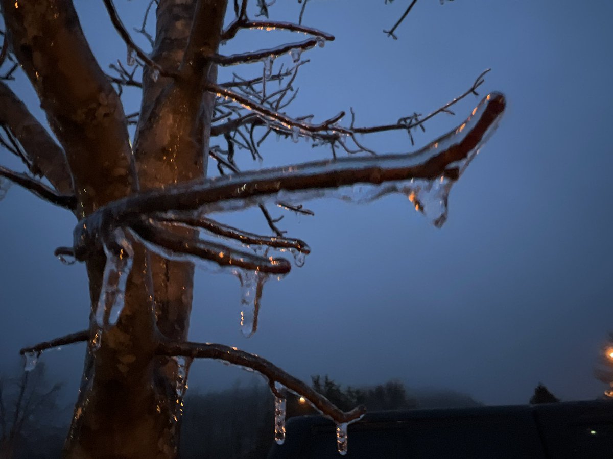 Be careful out there today it’s icy ! <a href="/SpecNews1MTN/">Spectrum News 1 Mountain Region</a>
