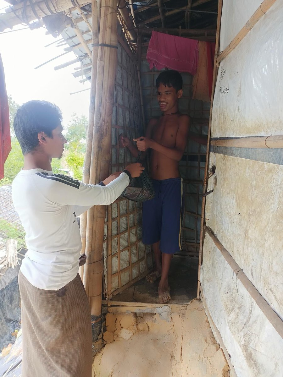 RohingyaRCI's tweet photo. Following the devastating floods in 2021, RERF was able to distribute foods and clothing to affected people. Please support us in our relief efforts today by donating to https://t.co/nDw3MsQp4x https://t.co/eYSuN7vkzW