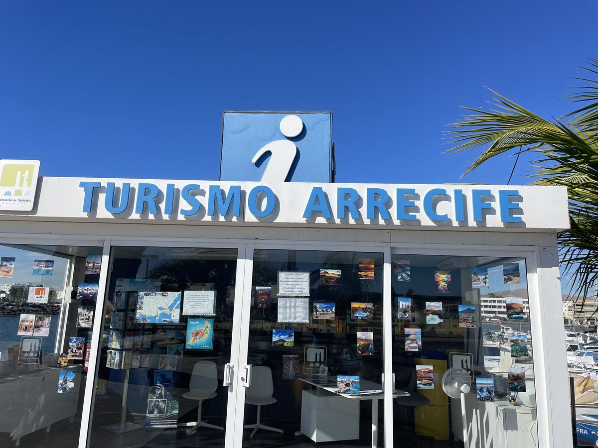 tomvanmourik's tweet photo. Hello @TurismoArrecife. When is your office open? I saw thuis message on Sunday and now on Tuesday again. https://t.co/oPzyaWerIS