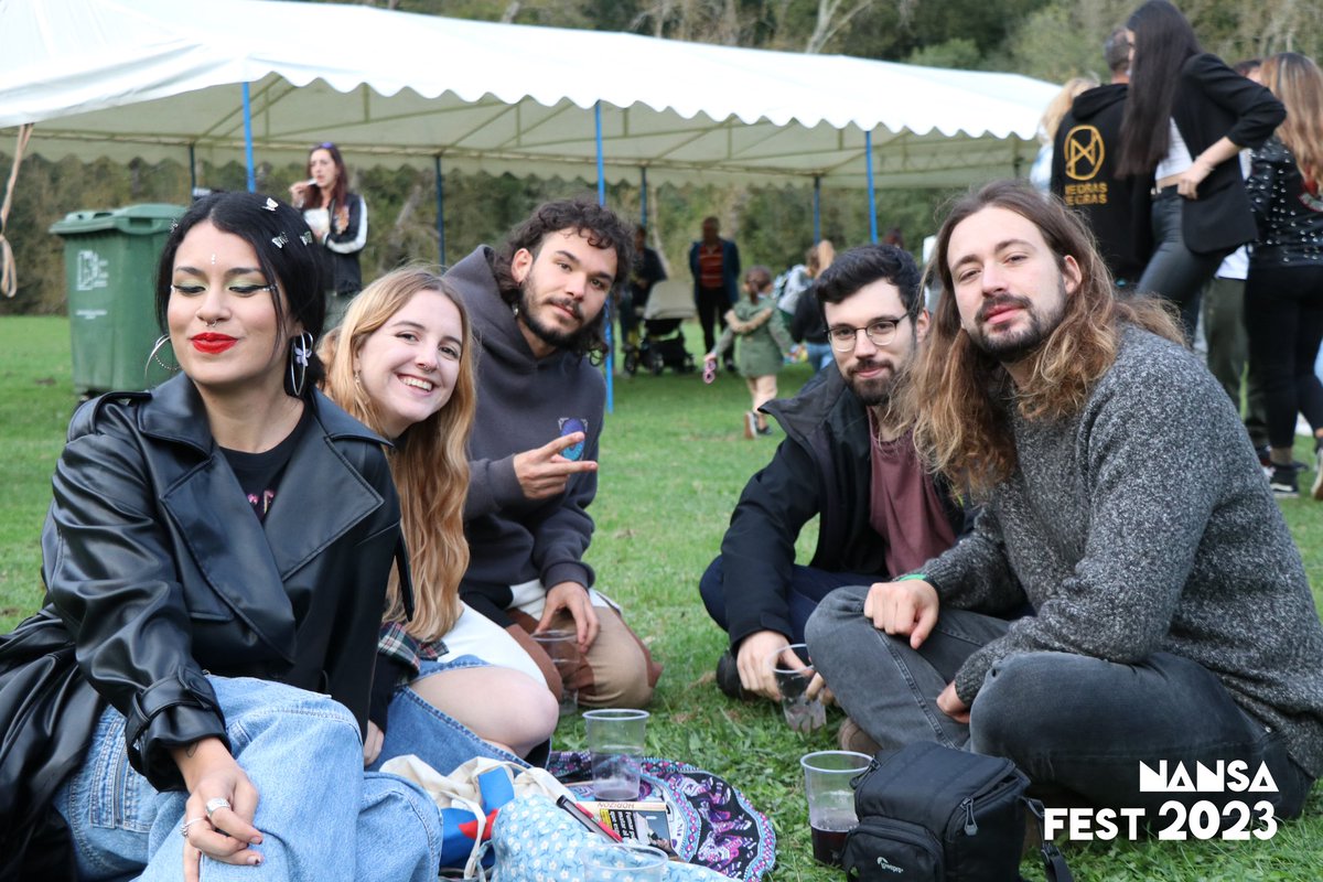 Vivir un festi con amigos >>>>