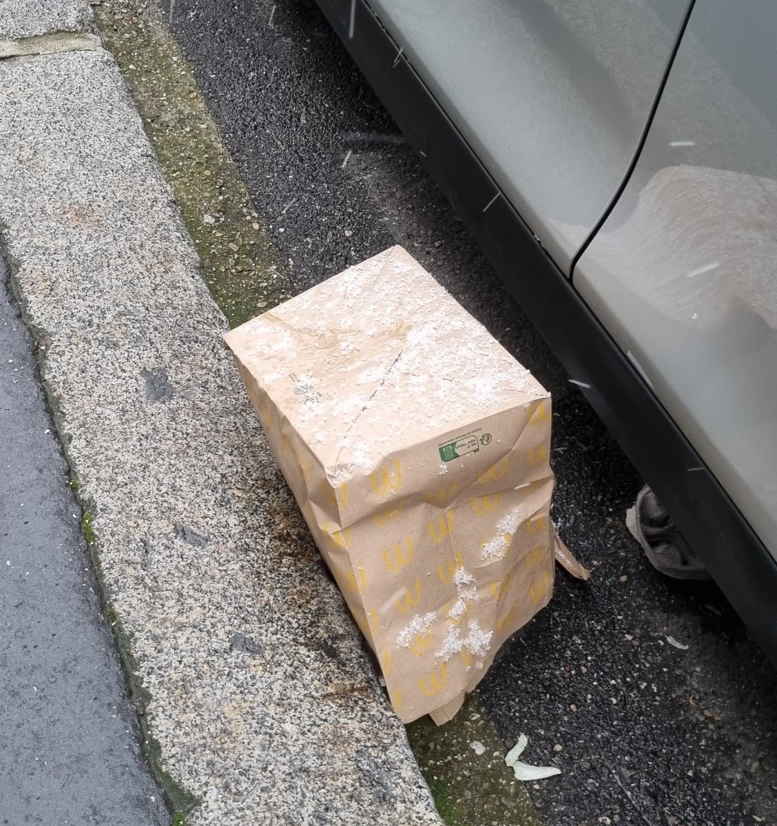 La loi Agec permet une meilleure gestion du recyclage, n'est-ce pas <a href="/McDonaldsFrance/">McDonald's France</a> <a href="/Ecologie_Gouv/">Min. Ecologie Territoire Transports Ville Logement</a> ?