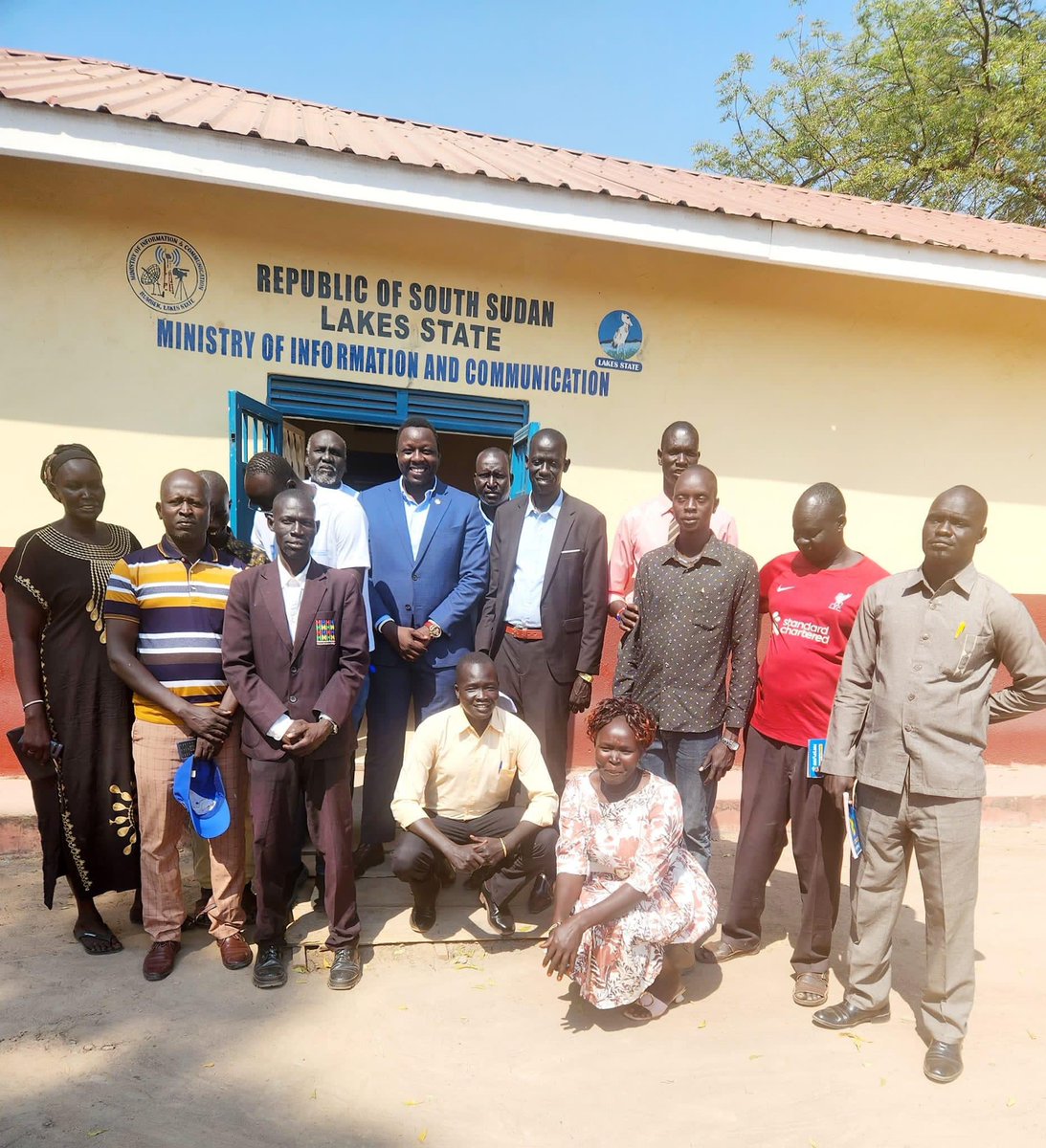 PaulCabiet's tweet photo. This morning shared a meeting with senior journalists and Information Officers of Lakes State on matters to do with improved media coverage and information sharing. LSMof ICT&amp; Postal Sevices remains committed in its mandate to provide credible and accurate info to our citizens. https://t.co/w4BvylYq04