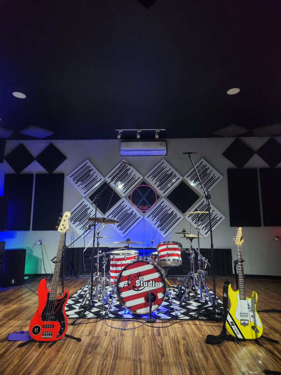 alienexist2004's tweet image. We are looking for a new drummer!
"PopPunk"

#alienexist #alienexistband #alienexist2004 #poppunk #caridrummer #drummerpoppunk #bandpoppunk #blink182 #bandindie #bandindonesia #skena #ntrl