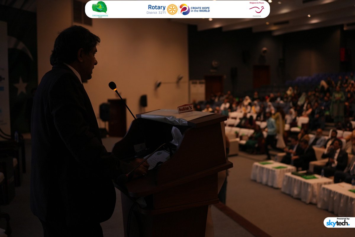 RfPPakistan's tweet photo. 𝑻𝒉𝒆 𝒕𝒓𝒂𝒏𝒔𝒇𝒐𝒓𝒎𝒂𝒕𝒊𝒗𝒆 𝒑𝒓𝒆𝒔𝒆𝒏𝒕𝒂𝒕𝒊𝒐𝒏 𝒃𝒚 𝑴𝒂𝒔𝒐𝒐𝒅 𝑳𝒐𝒉𝒂𝒓, 𝑭𝒐𝒖𝒏𝒅𝒆𝒓 𝒂𝒏𝒅 𝑫𝒊𝒓𝒆𝒄𝒕𝒐𝒓 𝒐𝒇 𝑪𝒍𝒊𝒇𝒕𝒐𝒏 𝑼𝒓𝒃𝒂𝒏 𝑭𝒐𝒓𝒆𝒔𝒕, 𝒂𝒕 𝒕𝒉𝒆 𝑪𝒍𝒊𝒎𝒂𝒕𝒆 𝑪𝒉𝒂𝒏𝒈𝒆 𝑪𝒐𝒏𝒇𝒆𝒓𝒆𝒏𝒄𝒆 2023! https://t.co/2TFNkTxf9W