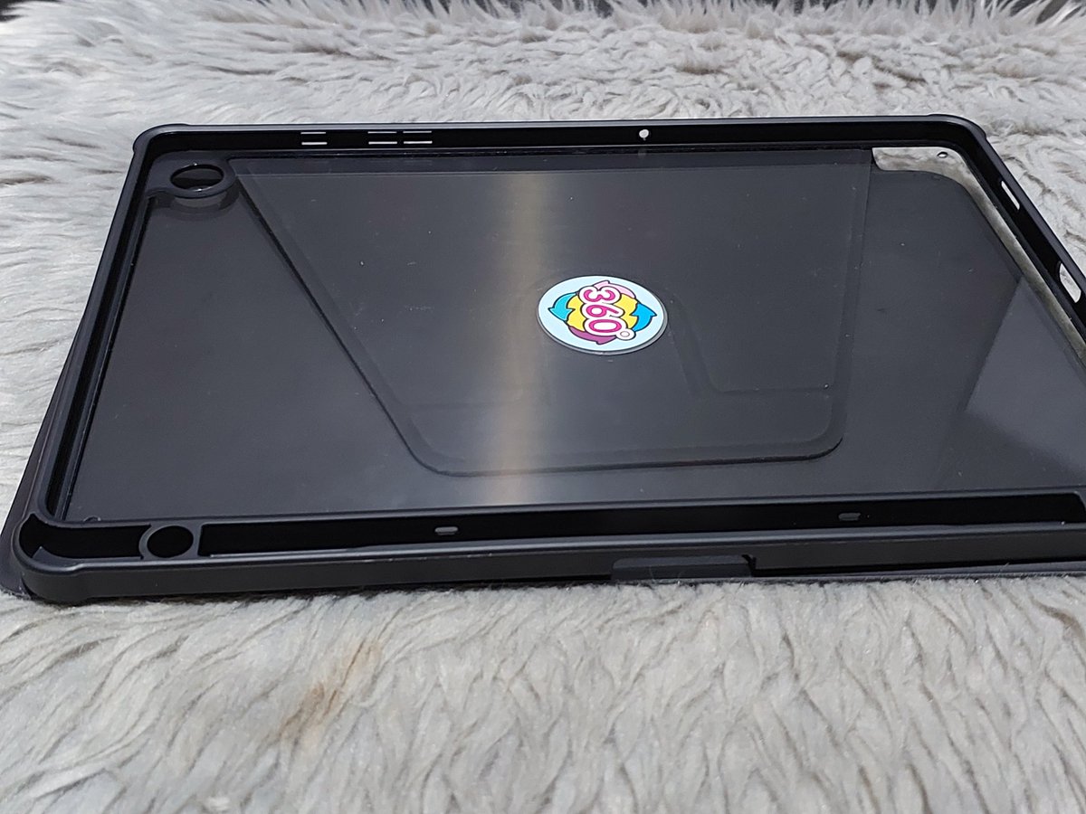 PoodleBudolz's tweet photo. WTS || LFB PH

[SAMSUNG GALAXY TAB A9 CASE]

• 360° rotate
• BRAND NEW
• black cover; transparent yung back
• ₱440 (₱400 if payo) + lsf
• 5 days dop (₱50 dp)
• mod: JNT/ LBC

RFS: maling model nabili, yung tab ko pala a8😭 https://t.co/BAHmX335XI
