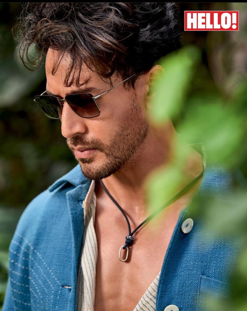 amitbhatia1509's tweet image. Breaking the internet is Bollywood's youngest action superhero @iTIGERSHROFF's charisma that shines in his latest magazine cover. Roaring into 2024 with style! Get ready for the #TigerStorm! #TigerEffect