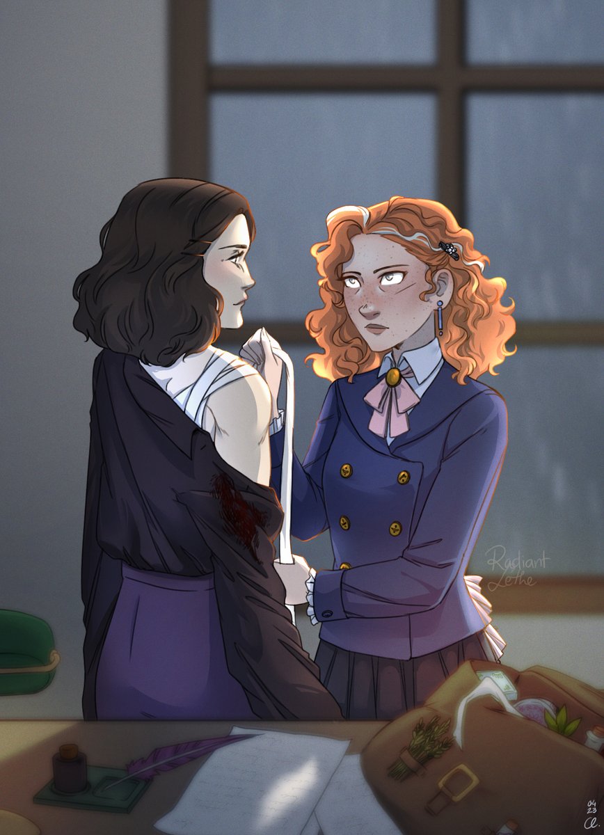 moondustcat's tweet photo. Hello #PortfolioDay!

I'm Catarina, an illustrator from (currently cloudy) Portugal.

If I could draw characters and starry backgrounds all day, I would. https://t.co/5BHuCs3070