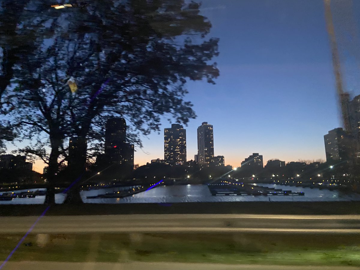 LissKB's tweet photo. Windy City
Hometown https://t.co/lNK7T82Akm