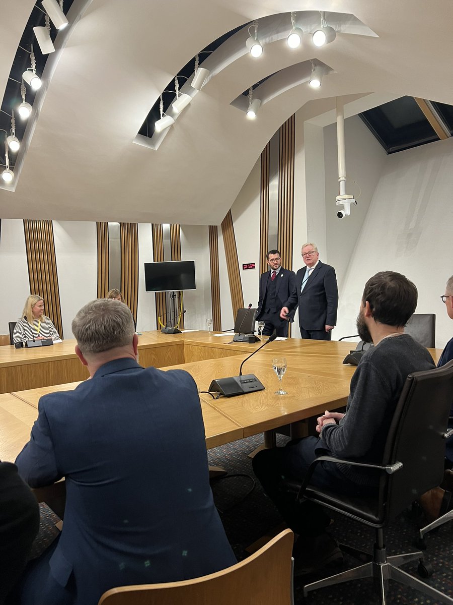 nicola tweet media