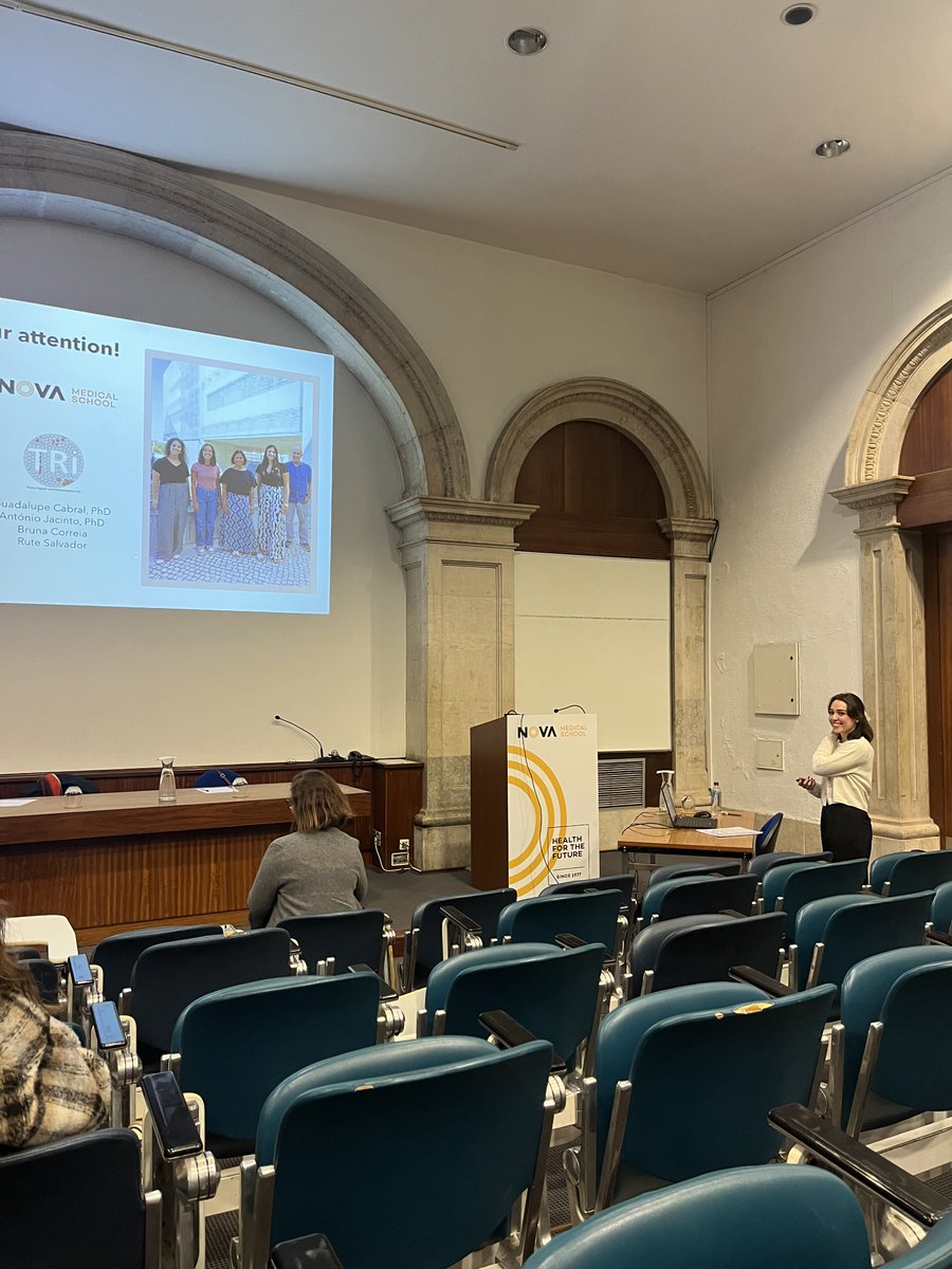 tri_lab_AJ's tweet photo. Last week, our student Daniela Grosa defended her thesis! Congratulations Daniela! You were amazing! https://t.co/R7GVSGanTJ