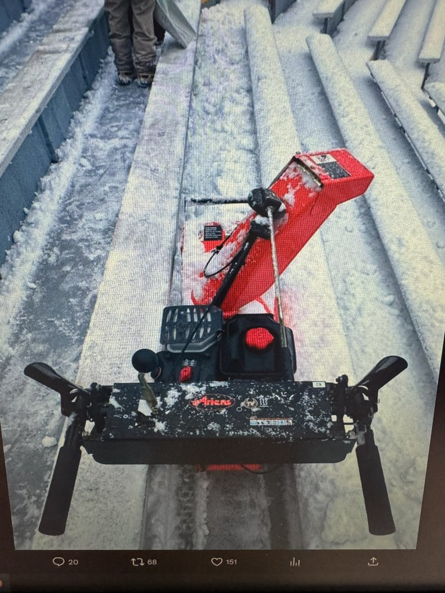ScottLevinTV's tweet photo. Lambeau Field uses these custom built “narrow” Ariens snowblowers for stadium bleacher’s. Might be a wise investment for the future. @BuffaloBills @BuffaloBillsPR @WGRZ https://t.co/6pk1dc8lf9
