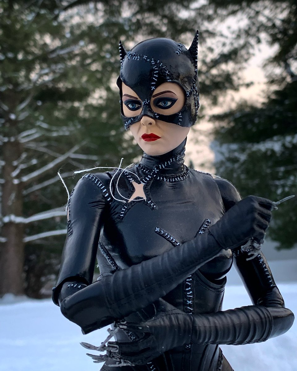 evilekim33's tweet photo. "It's Gonna Be A Hot Time On The Cold Town Tonight." 🐈‍⬛ #NECASNOW https://t.co/l536lRaNC5