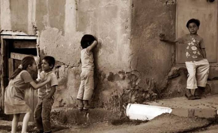 Karşımdaki insana Gösterdiğim iyi niyet benim insanlığımdı, Onların bunu suistimal etmesi de Onların insanlığı. Benim kafam ve Vicdanım rahat, Herkes kendine yakışanı yaptı.

21 Ocak Ankaradayız #ÇırakStajyerDahaBekleyecekMi