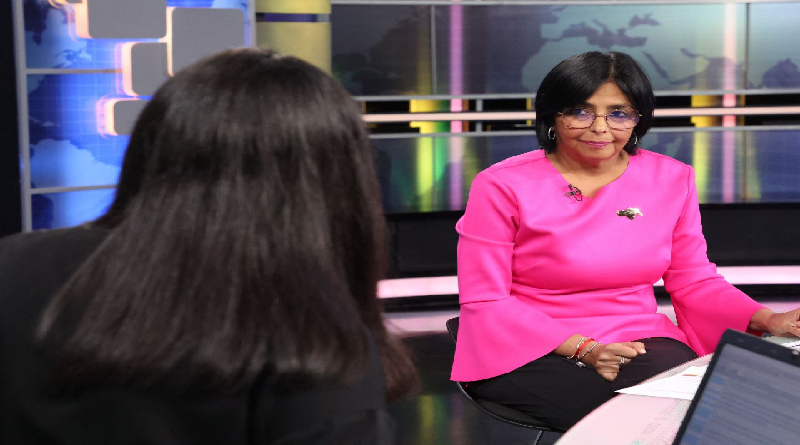 VTVcanal8's tweet photo. Ingreso mínimo vital integral protege a jubilados y pensionados

#TransformarPorElFuturo

https://t.co/R4bdjOtdyA https://t.co/QOe3tP8qtO
