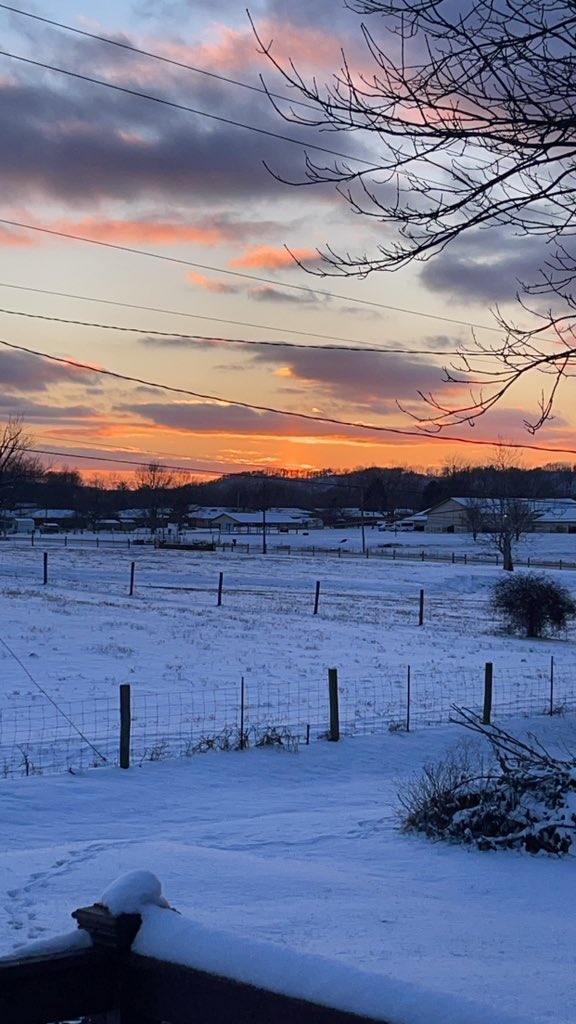 Rizzo1021's tweet photo. Boyle County @Kentuckyweather @JimWKYT https://t.co/7n2mQMZa5t