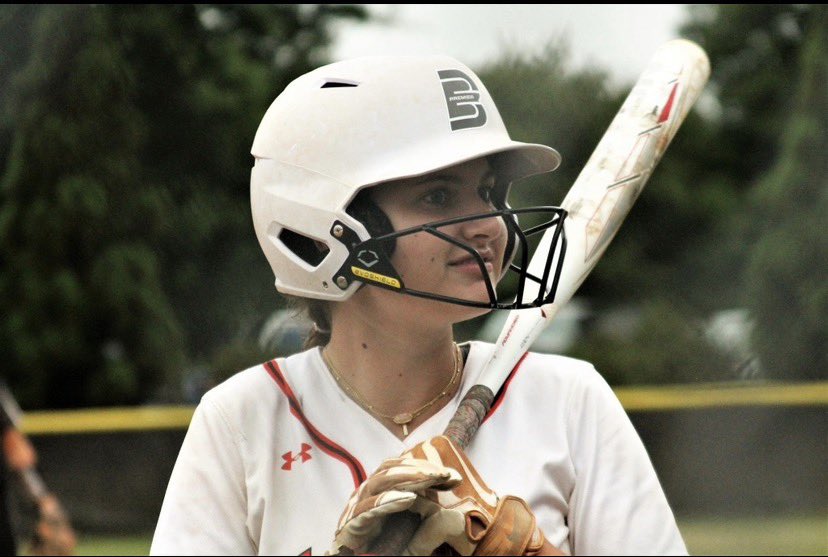 TatumMartin02's tweet photo. I am honored to be nominated as a finalist for the Greater Charlotte Hot Stove League Softball Banquet. @HotStoveDinner @SCSportsReport @eastlincolnsb @BanditsNc @TripleCrownBSG https://t.co/7BiVVfSYjZ